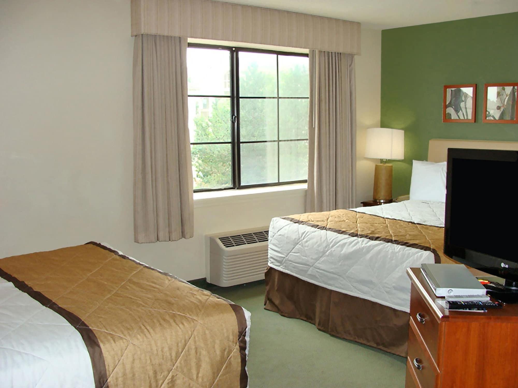 Suburban Studios Copley Akron West Buitenkant foto